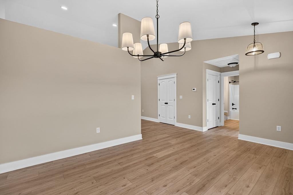 220 LANGLEY DR