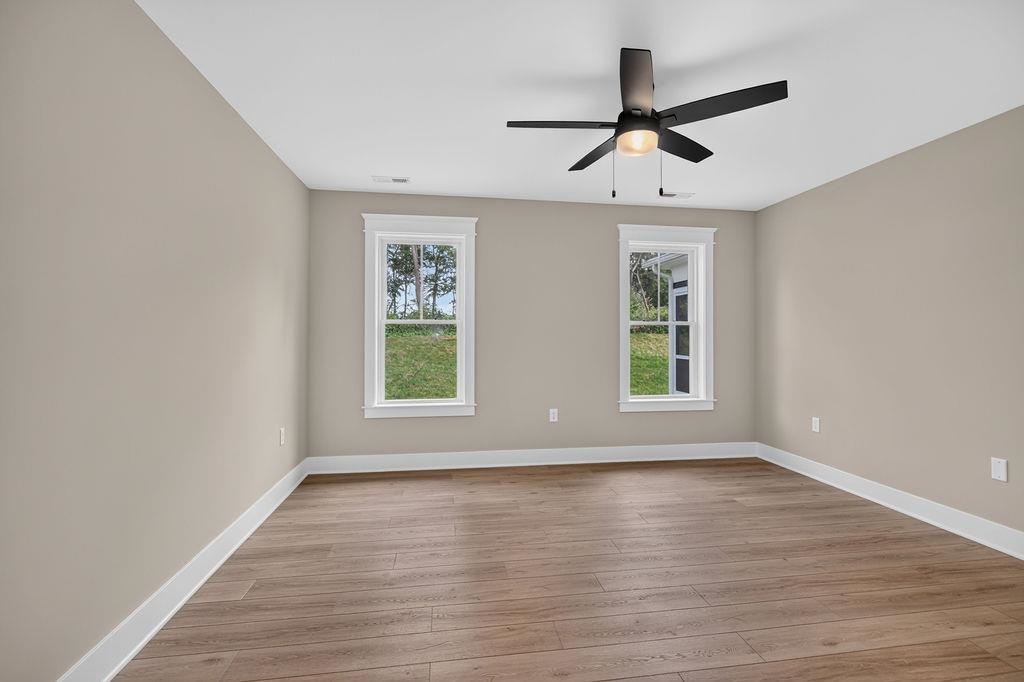 220 LANGLEY DR