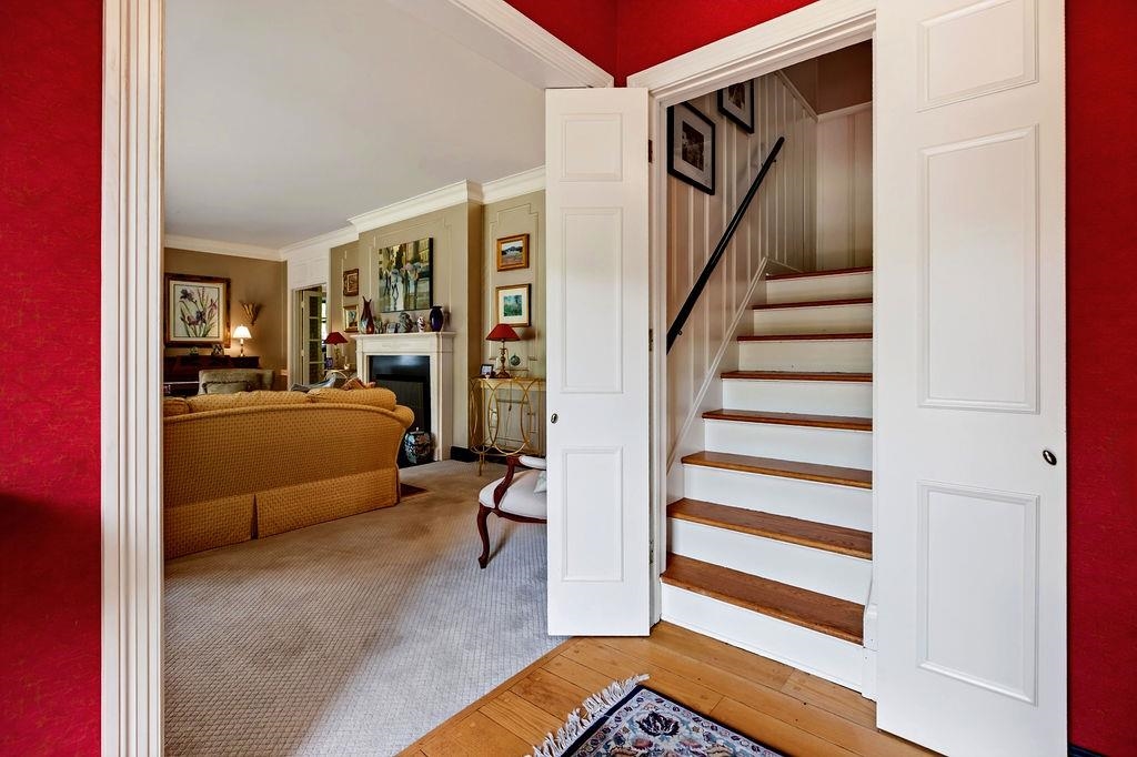 1431 DOGWOOD RD