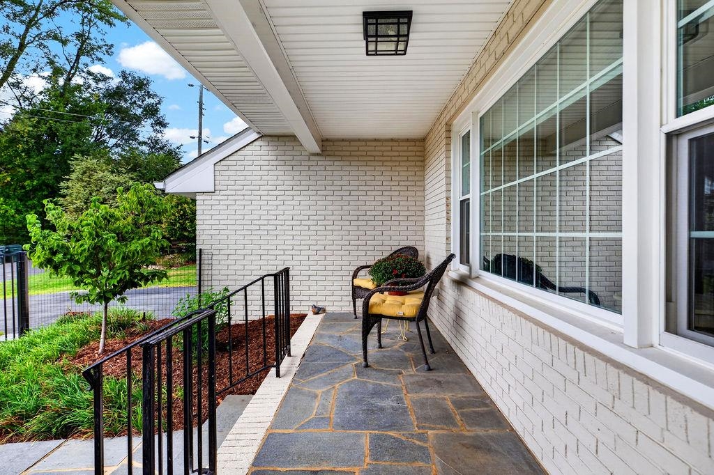1817 CHEROKEE RD