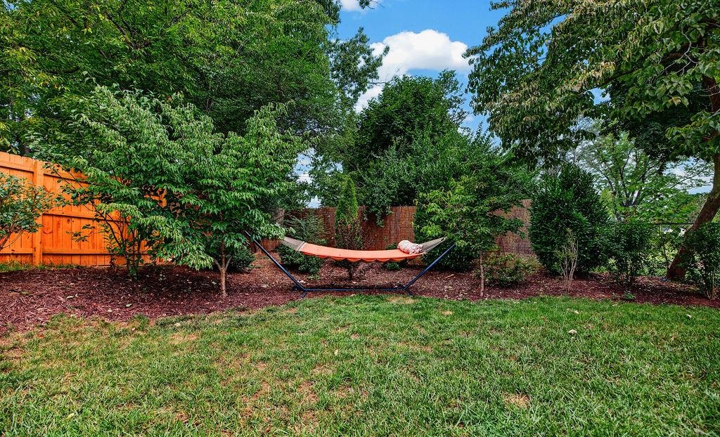 1817 CHEROKEE RD