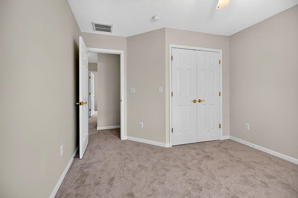 31 BAXTER CT