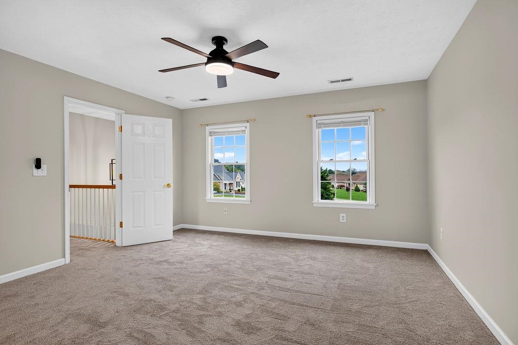 31 BAXTER CT