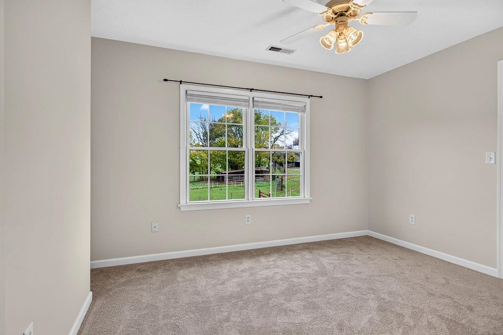 31 BAXTER CT