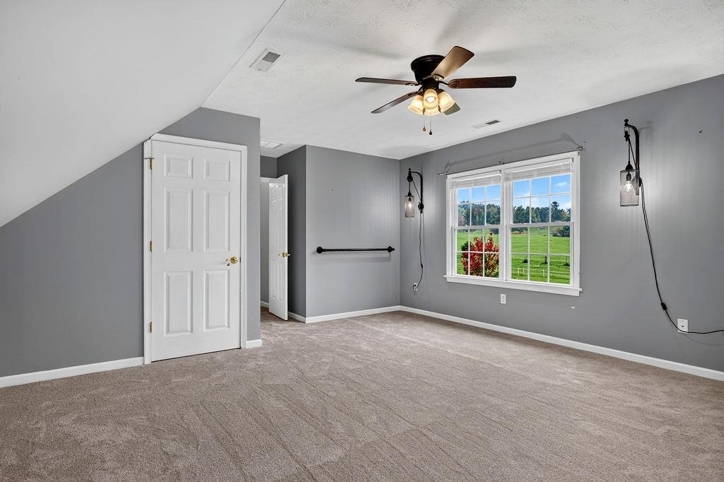 31 BAXTER CT