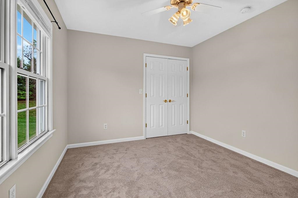 31 BAXTER CT