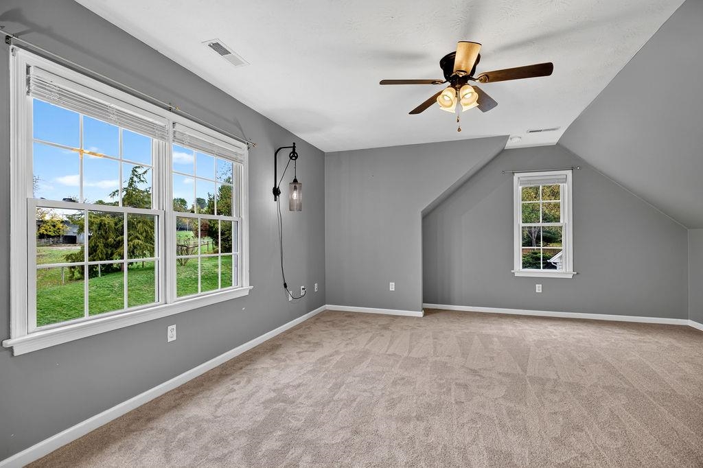 31 BAXTER CT