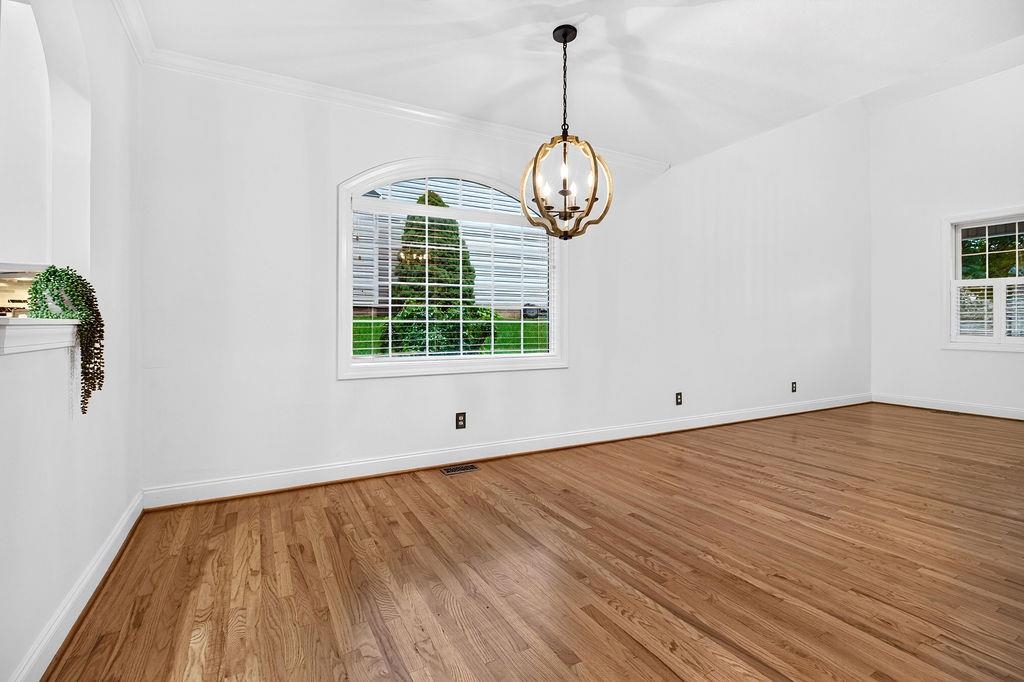 47 VILLA VIEW DR