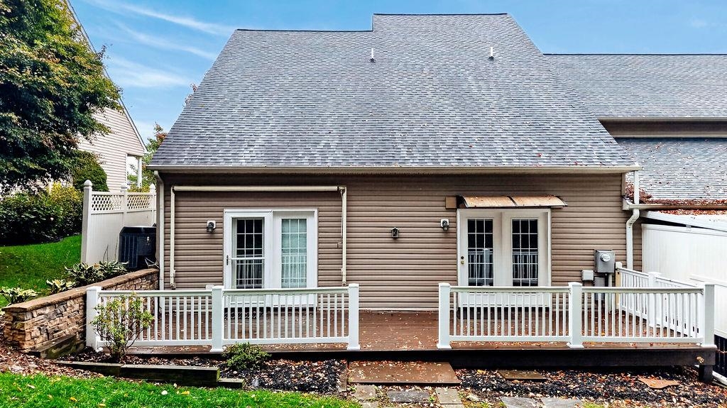 47 VILLA VIEW DR