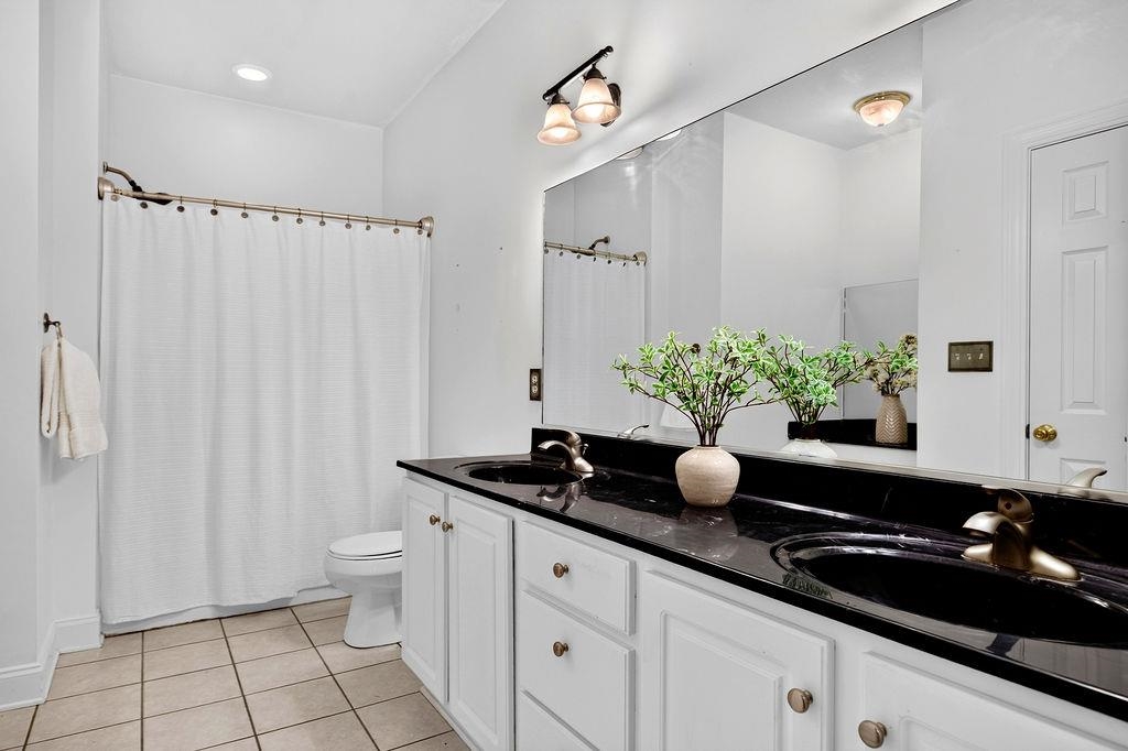 47 VILLA VIEW DR