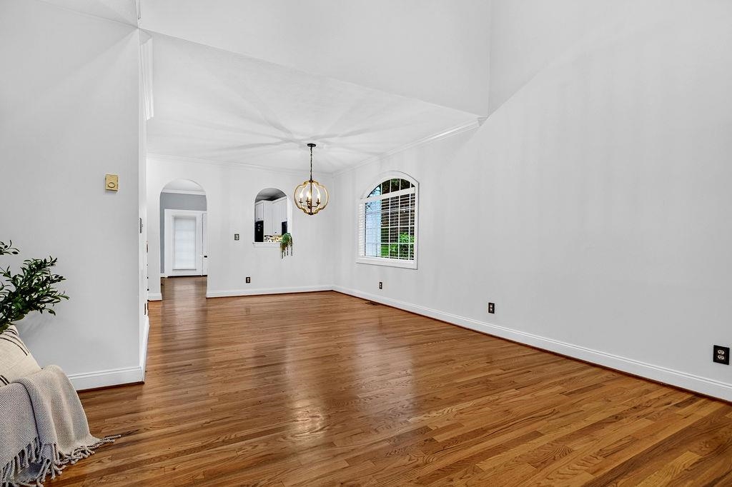 47 VILLA VIEW DR