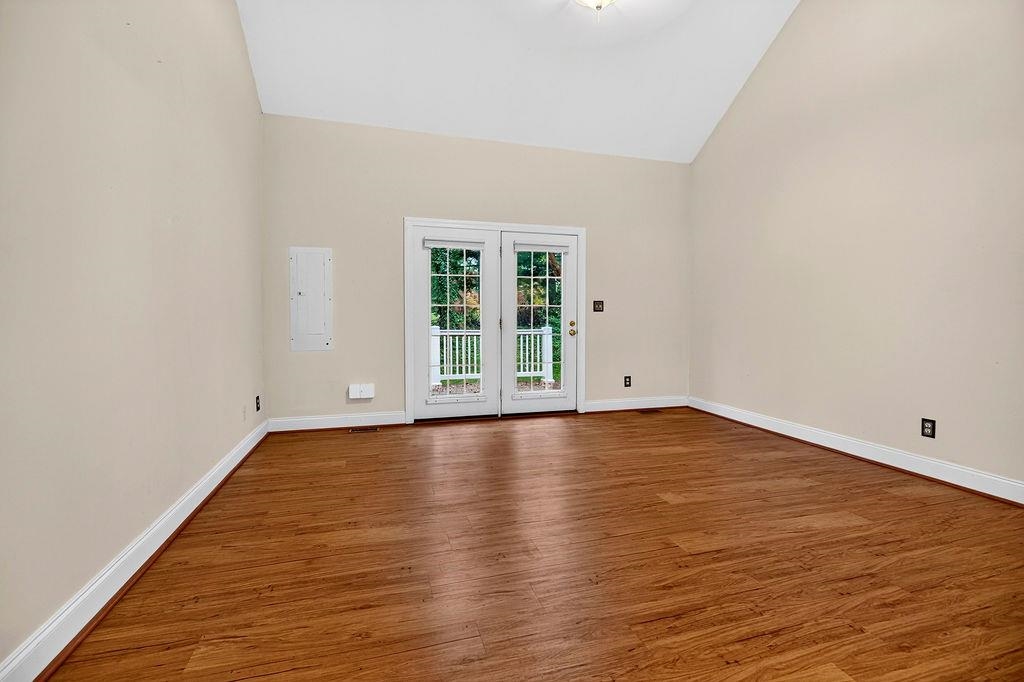47 VILLA VIEW DR