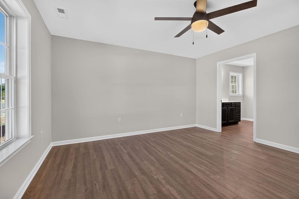 108 BROOK GLEN LN