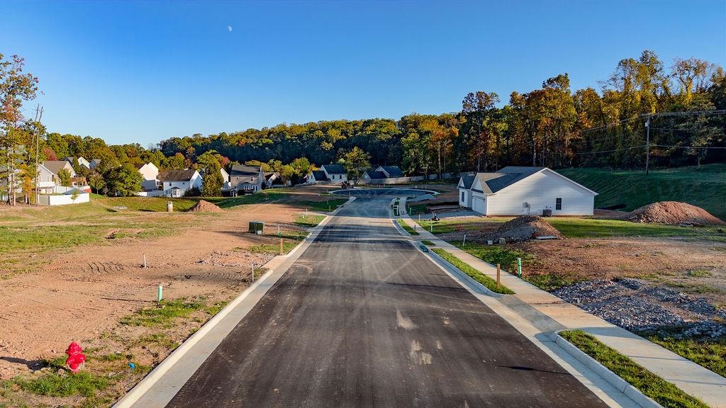 108 BROOK GLEN LN