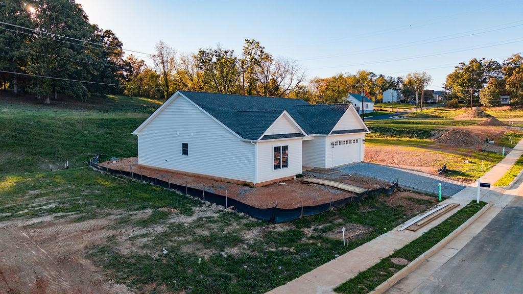 108 BROOK GLEN LN