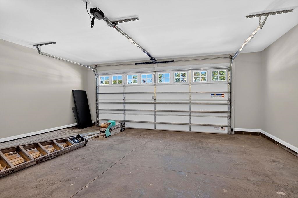 108 BROOK GLEN LN