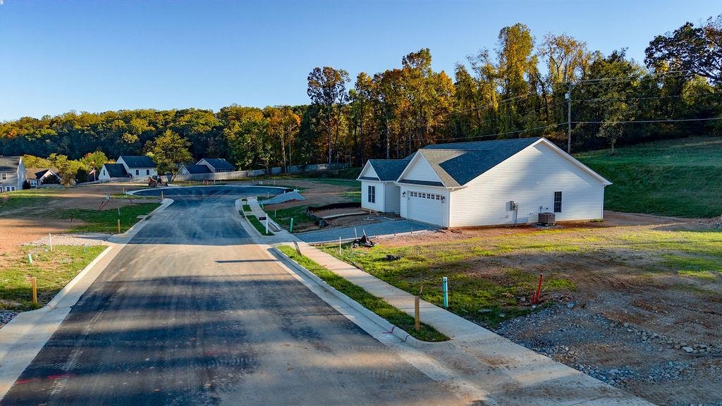 108 BROOK GLEN LN