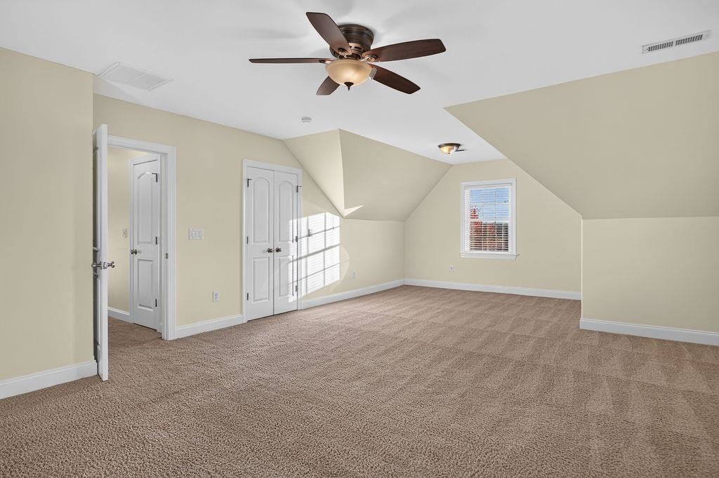 216 JOCELYN LN