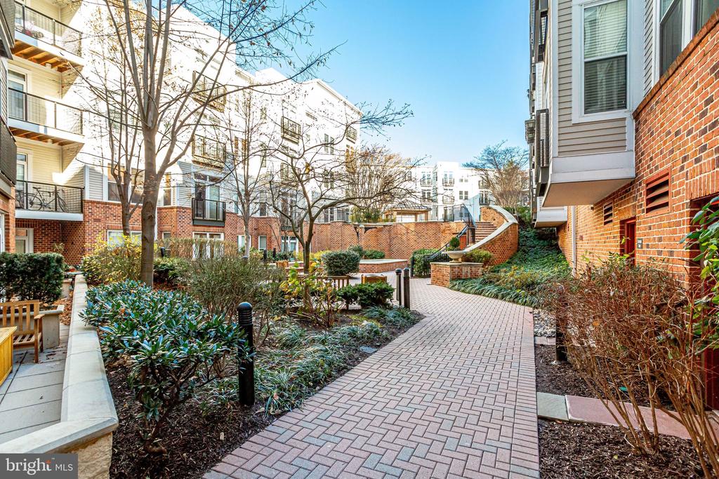 1391 PENNSYLVANIA AVENUE SE 554