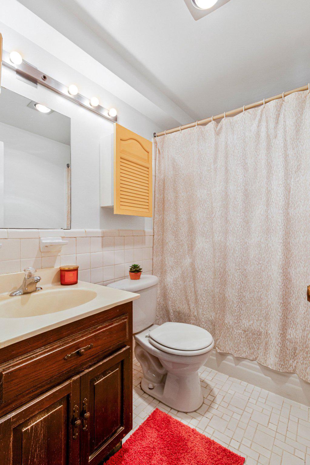 4491 NW MACARTHUR BOULEVARD NW Unit: 102