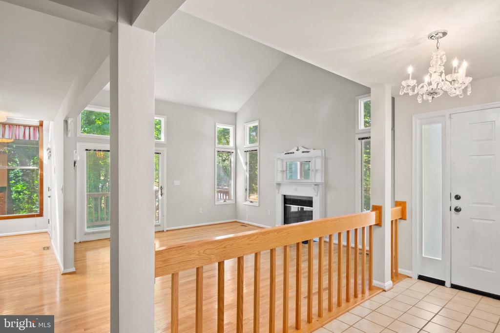 2800 MOCKINGBIRD COURT