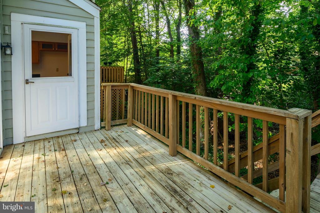 2800 MOCKINGBIRD COURT
