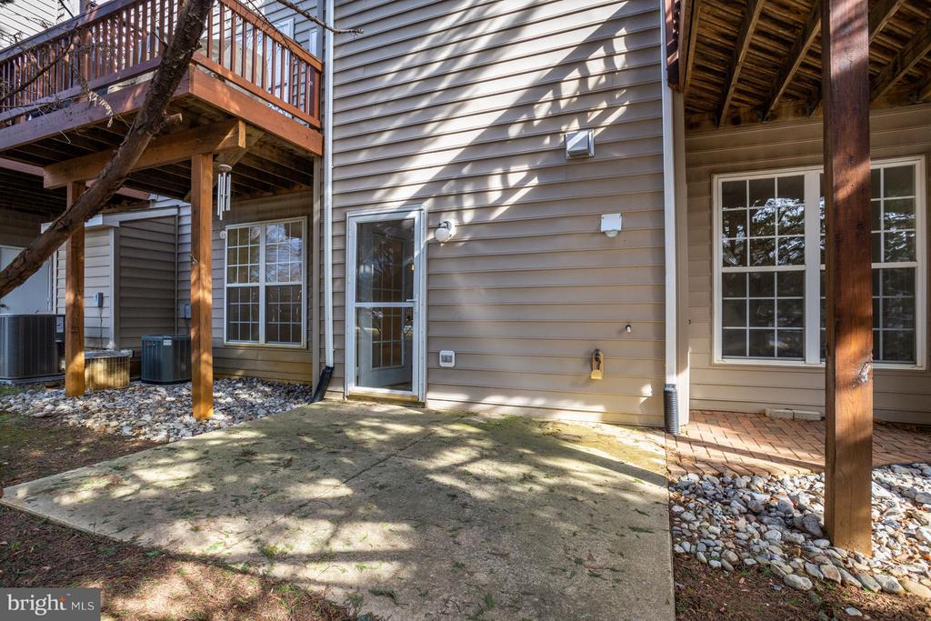 87 HARBOUR HEIGHTS DRIVE