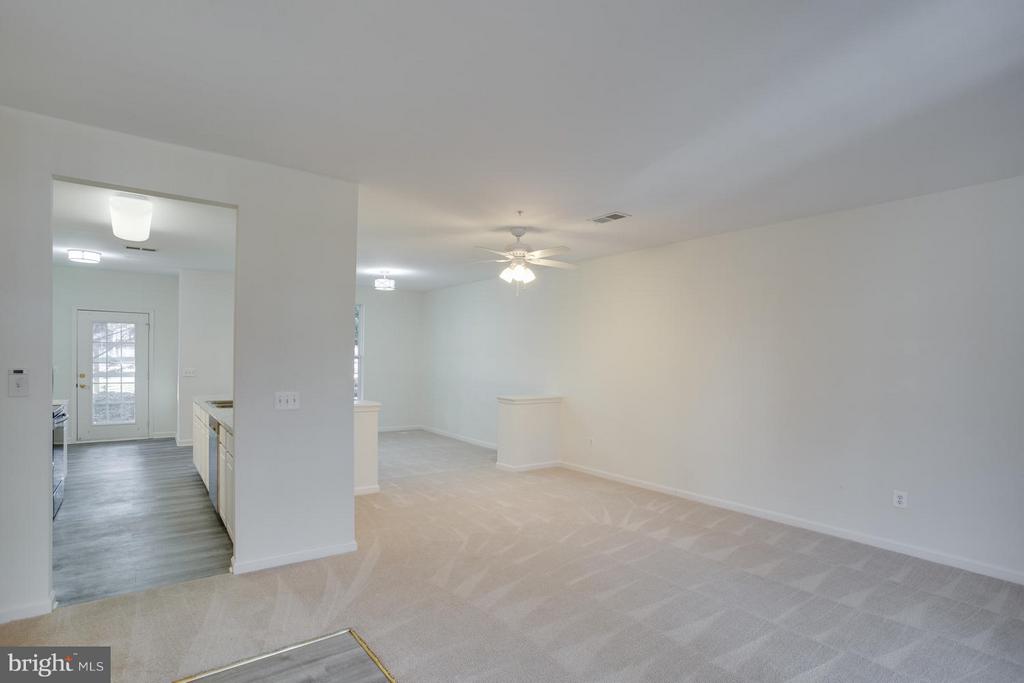 87 HARBOUR HEIGHTS DRIVE