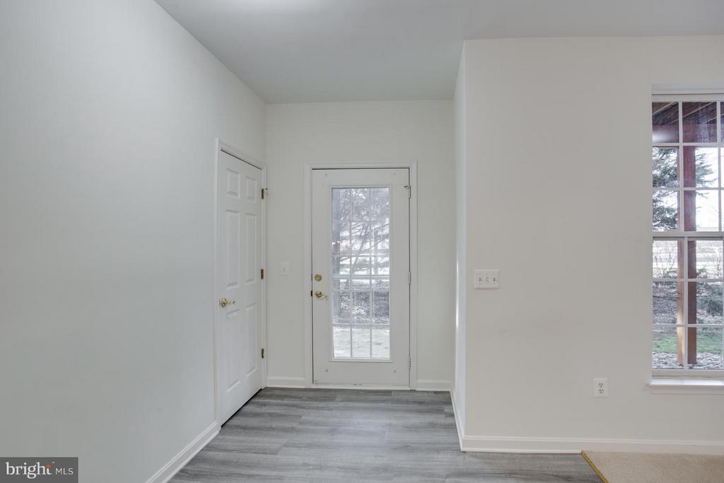 87 HARBOUR HEIGHTS DRIVE