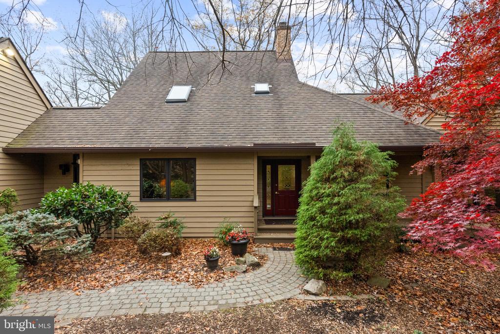 1800 SEVERN GROVE ROAD