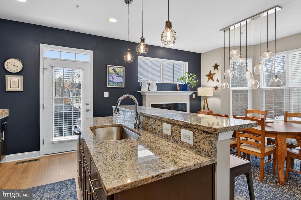 1608 BELLE DRIVE