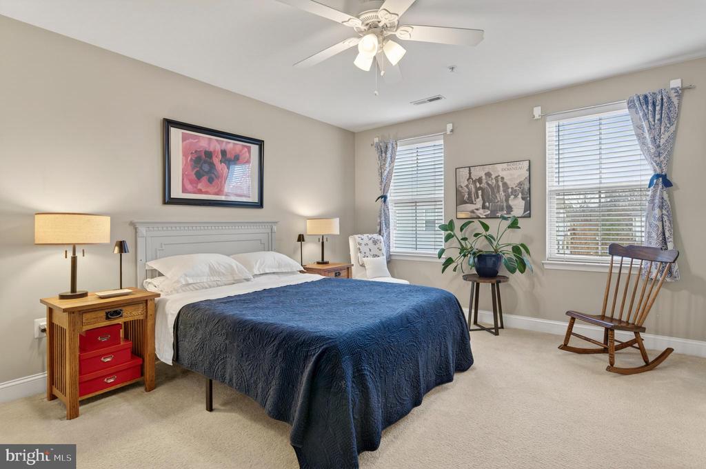 1608 BELLE DRIVE