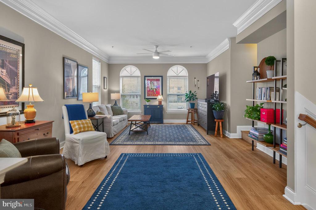 1608 BELLE DRIVE
