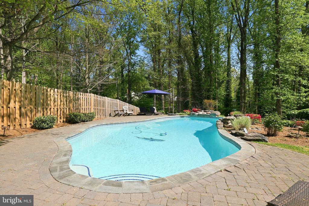 1567 COMANCHE ROAD