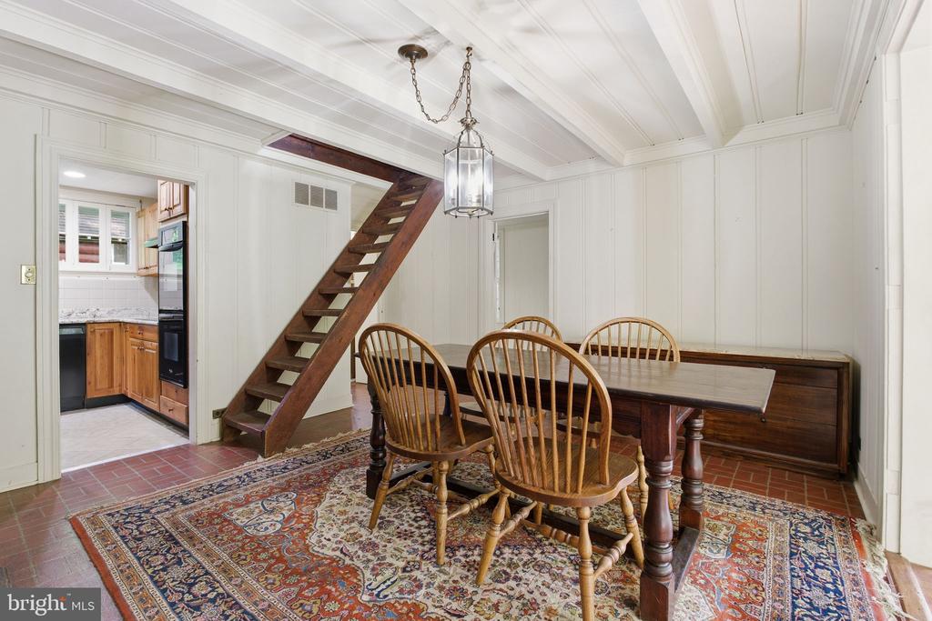 362 SEVERN ROAD
