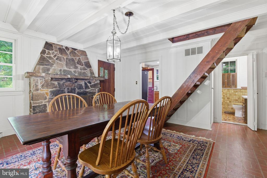 362 SEVERN ROAD