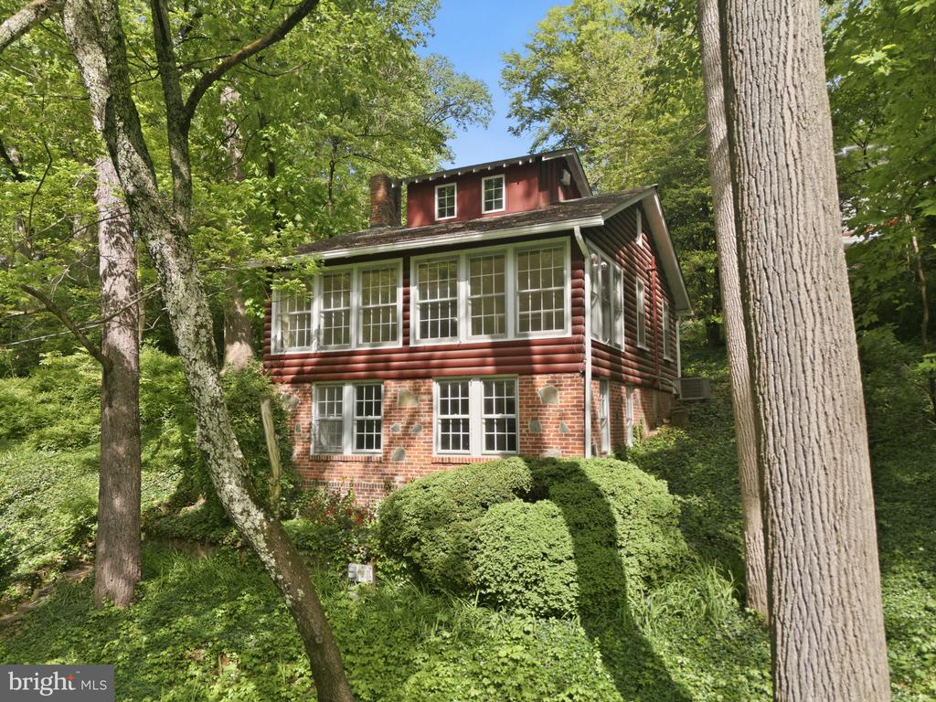 362 SEVERN ROAD