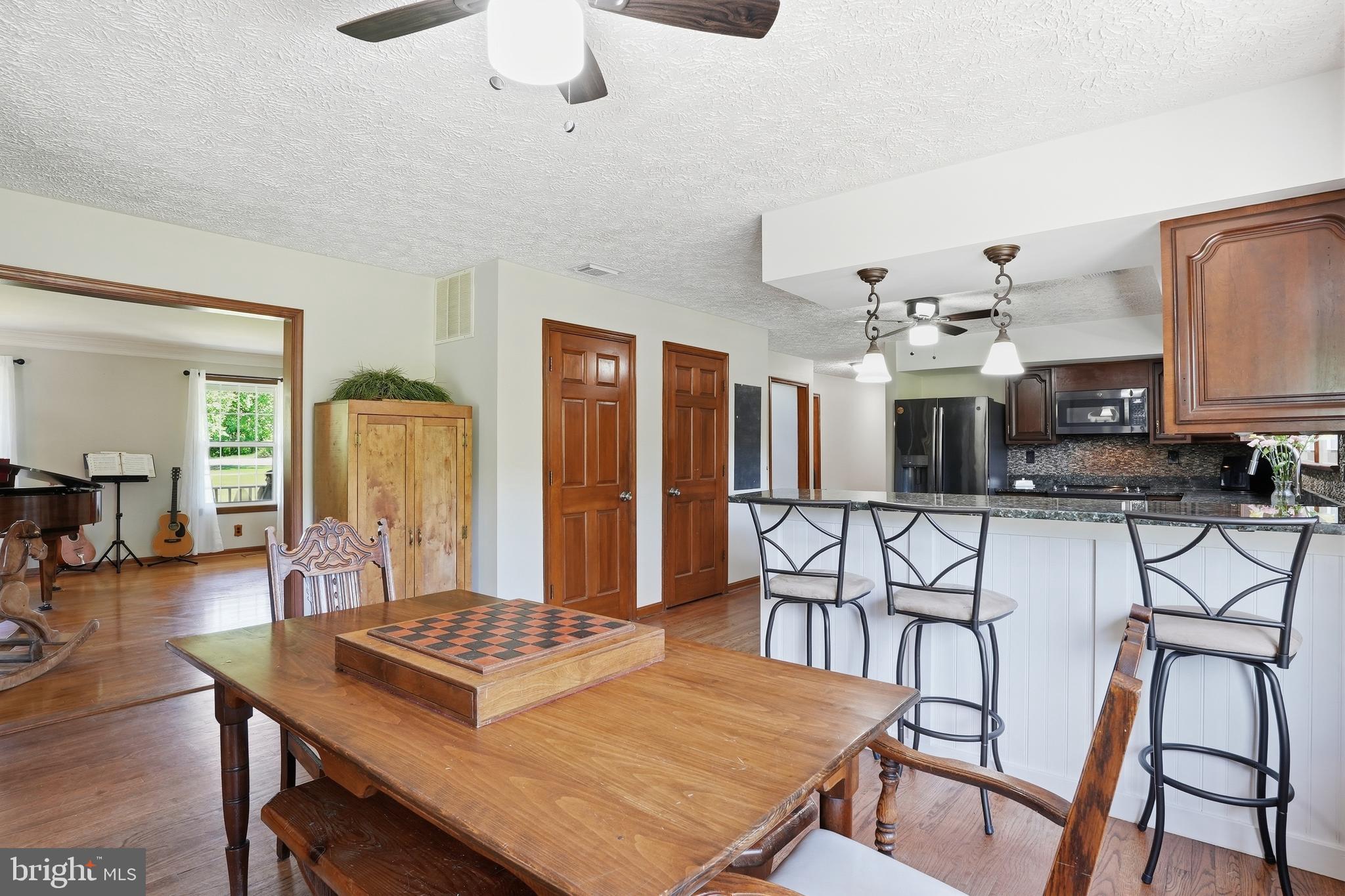 6118 FISHERS STATION ROAD