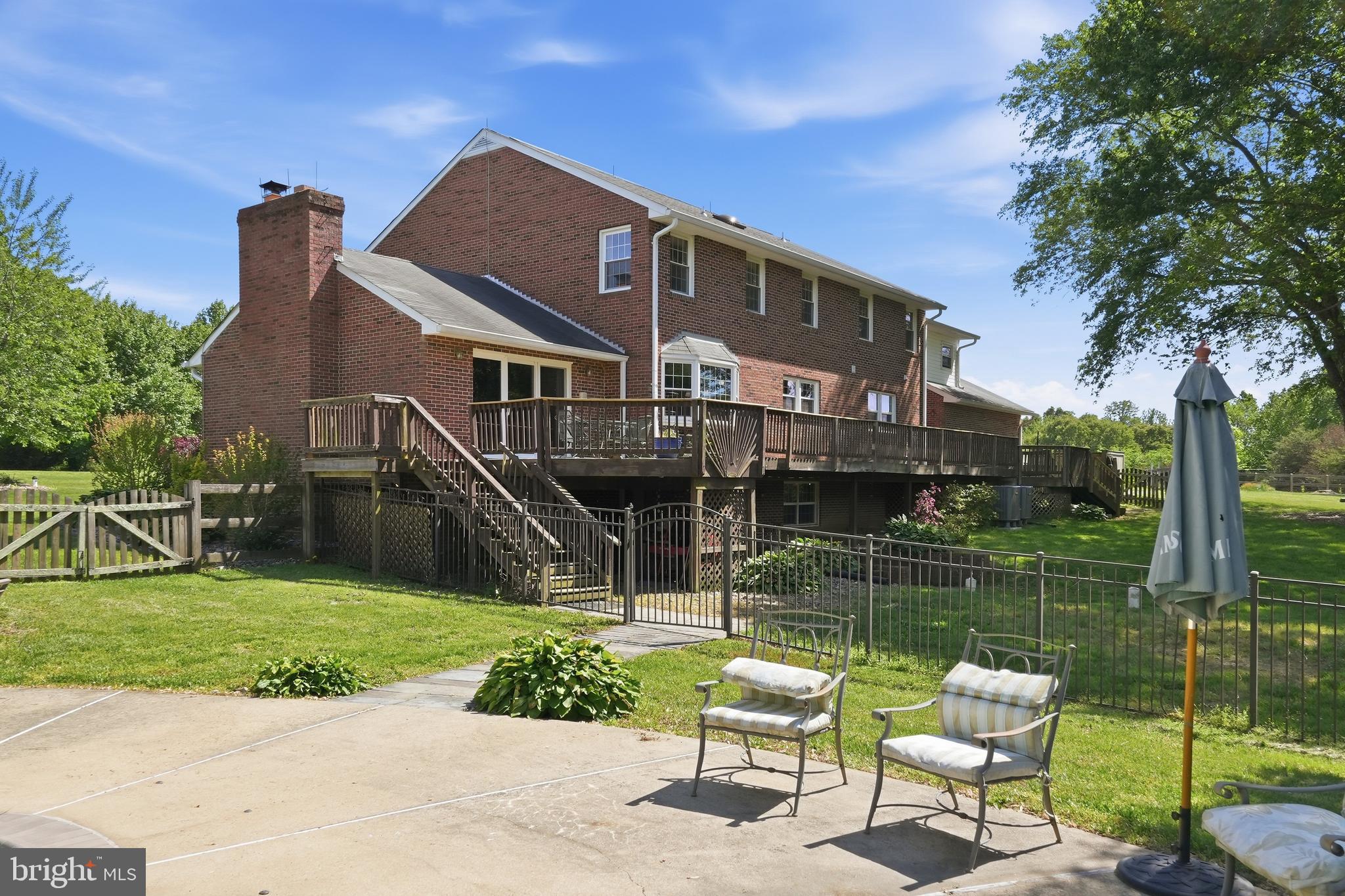 6118 FISHERS STATION ROAD