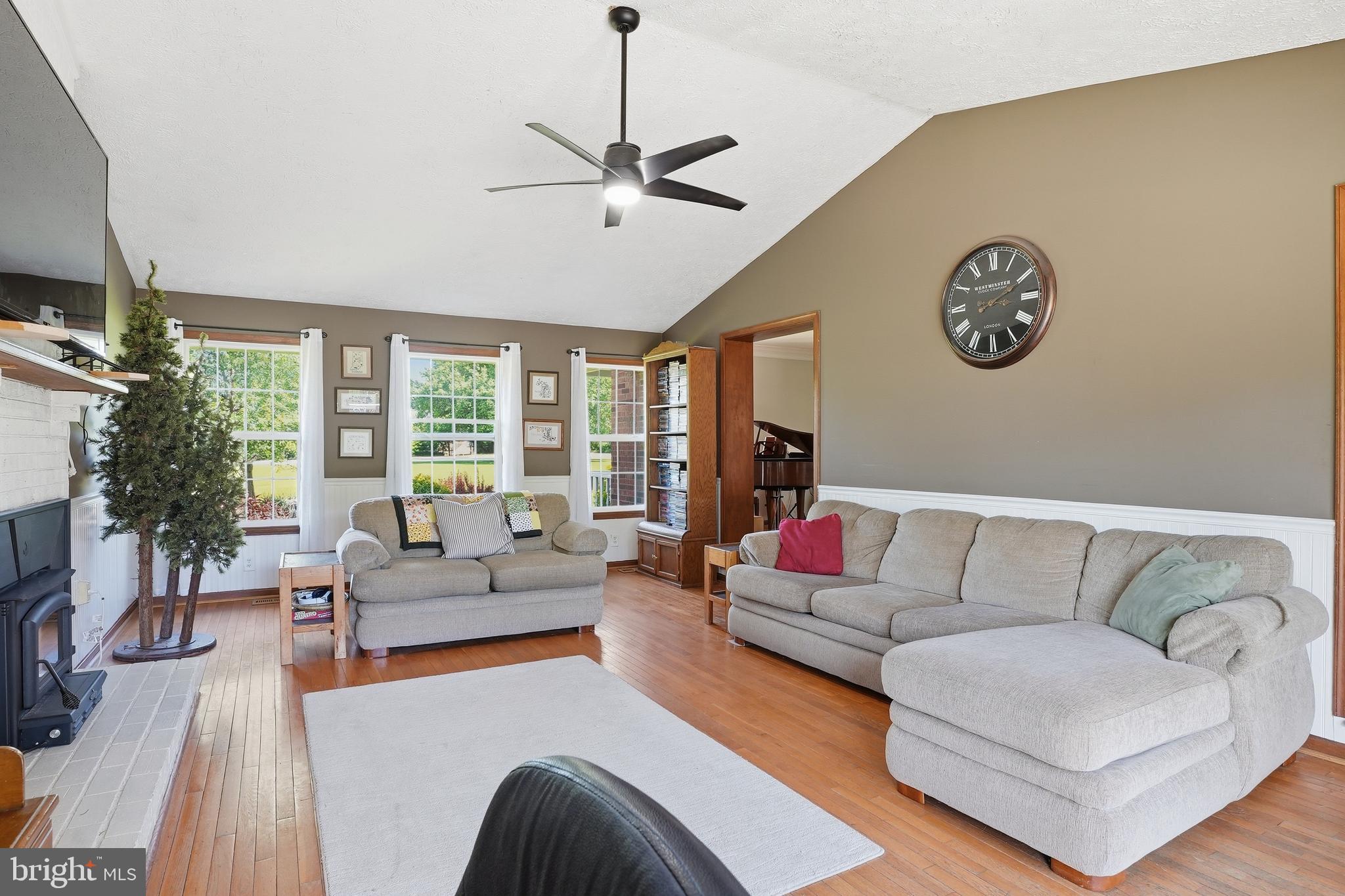 6118 FISHERS STATION ROAD
