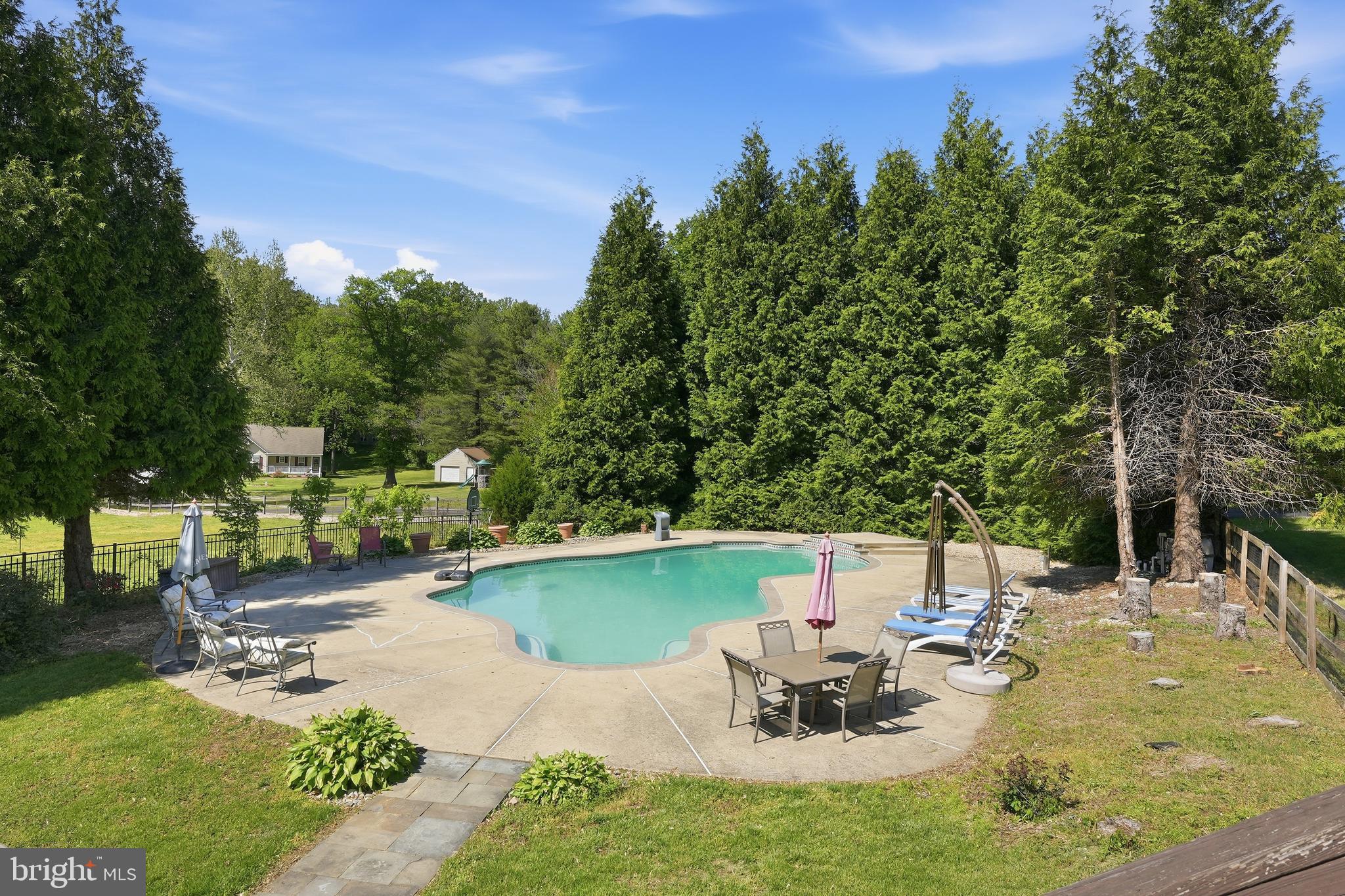 6118 FISHERS STATION ROAD