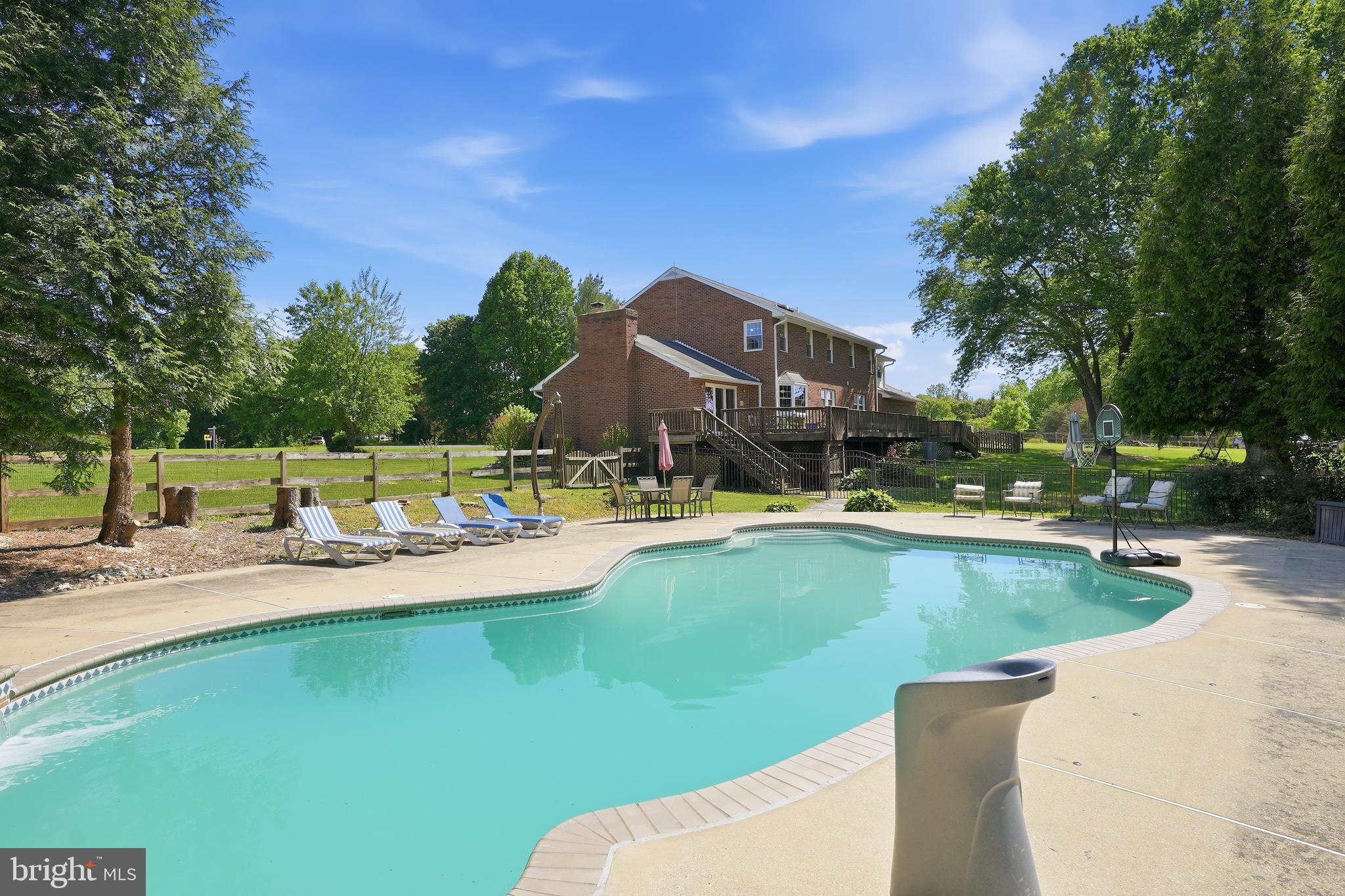 6118 FISHERS STATION ROAD