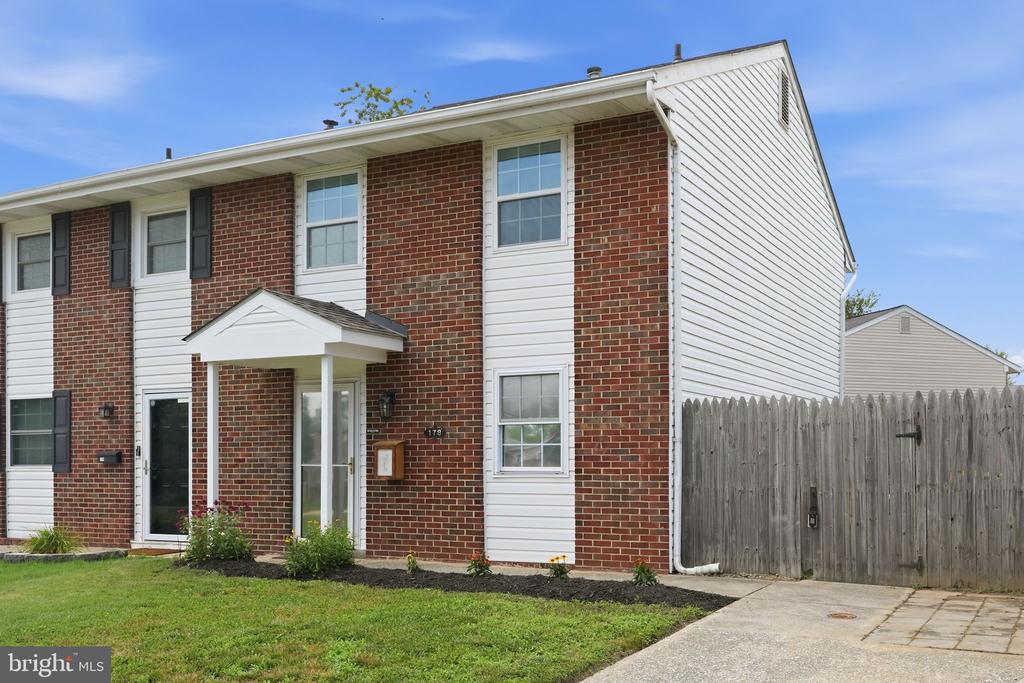 178 SEAGULL DRIVE