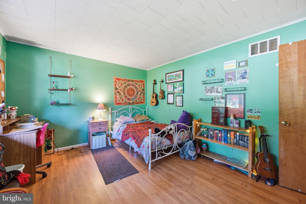 2214 ARAPAHOE