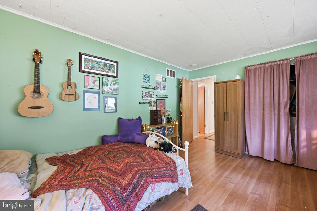 2214 ARAPAHOE
