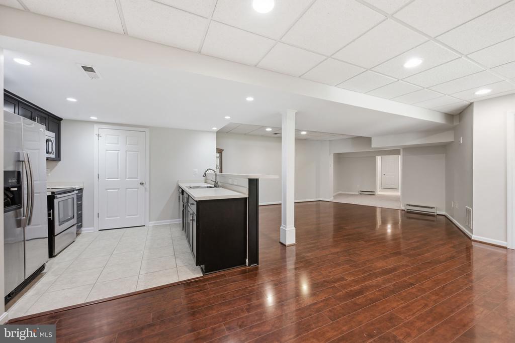 2214 ARAPAHOE