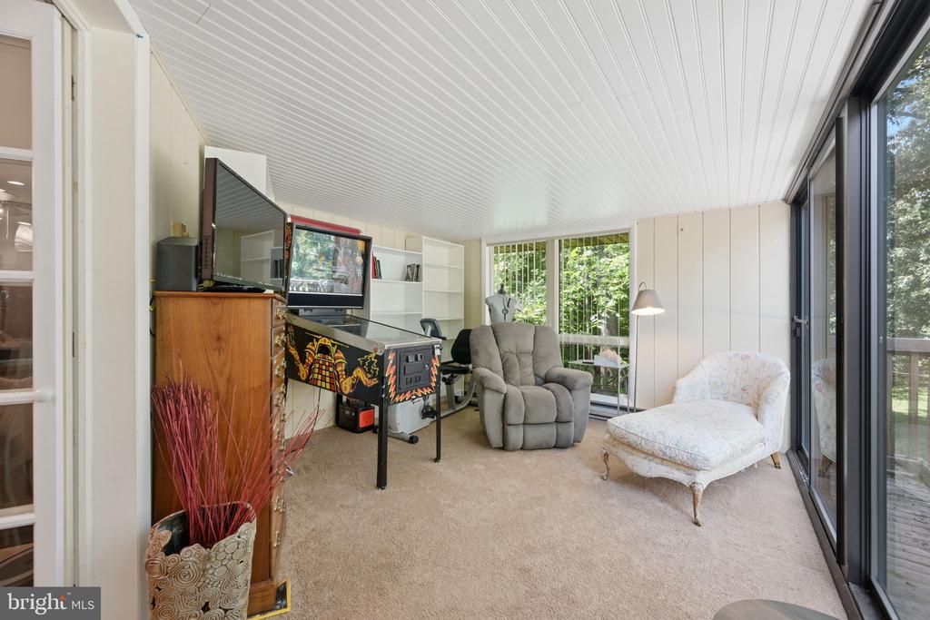 2214 ARAPAHOE