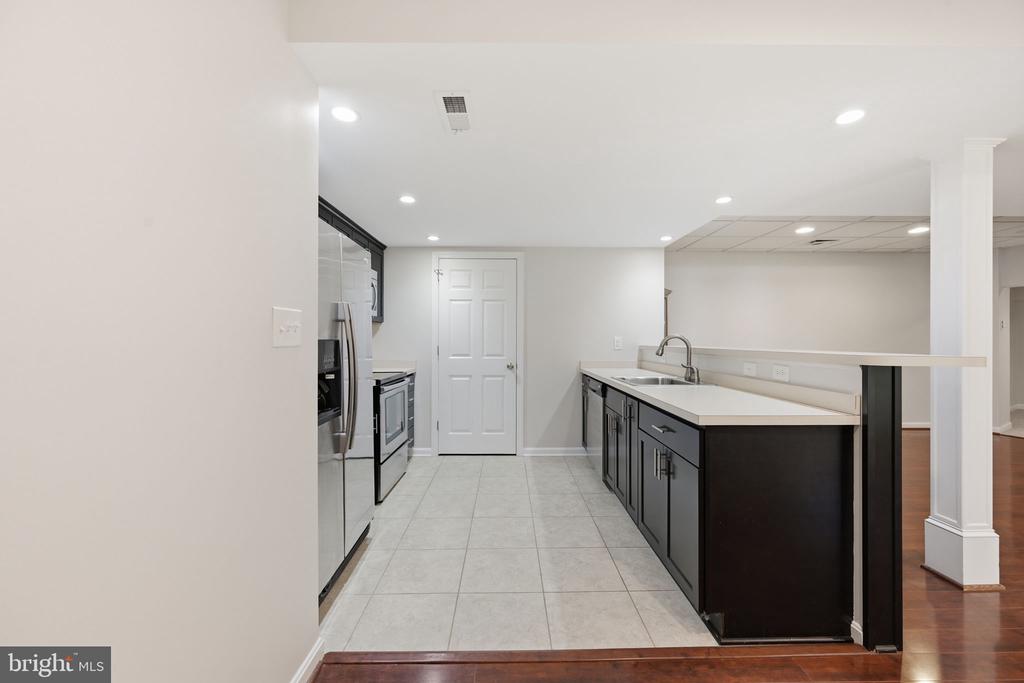 2214 ARAPAHOE