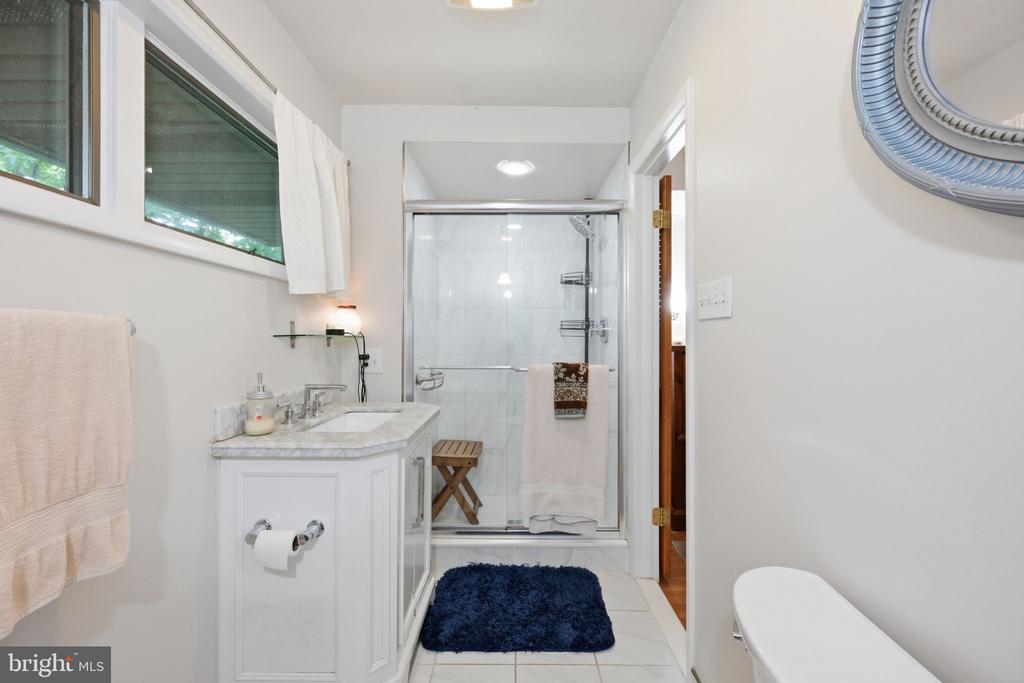 2214 ARAPAHOE