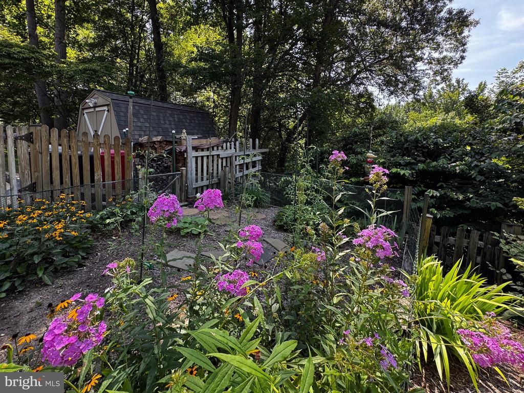 300 OWINGS HILL COURT